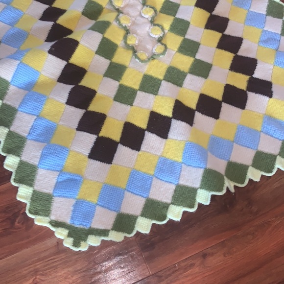 Hand made knitted blanket - Picture 5 of 6